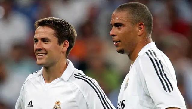 手在防守上 手在防守上